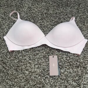 Elegant Light Pink Bra